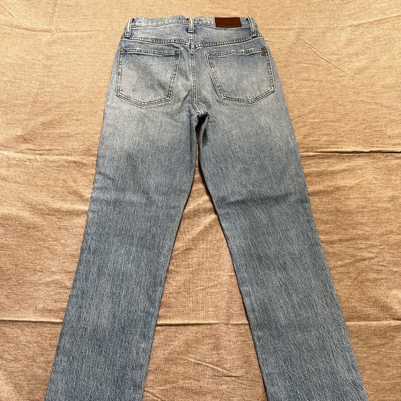 Madewell The Perfect Vintage Full-Length Jean in Colebrooke Wash - Picture 9 of 14